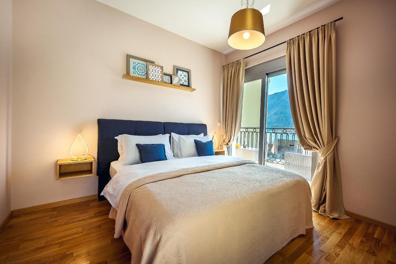 2Montenegro Limeta Apartments With Pool โกตอร์ ภายนอก รูปภาพ