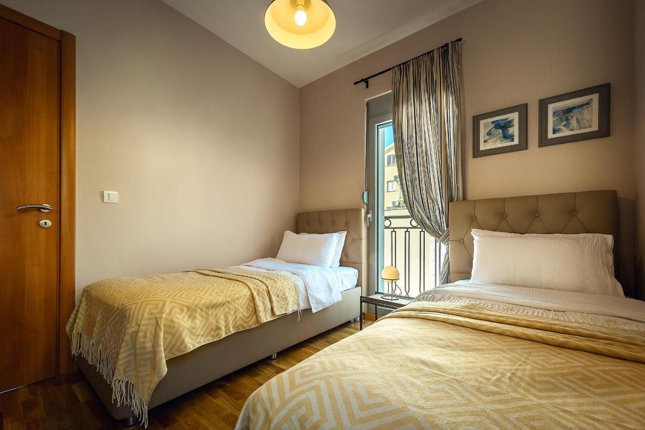 2Montenegro Limeta Apartments With Pool โกตอร์ ภายนอก รูปภาพ