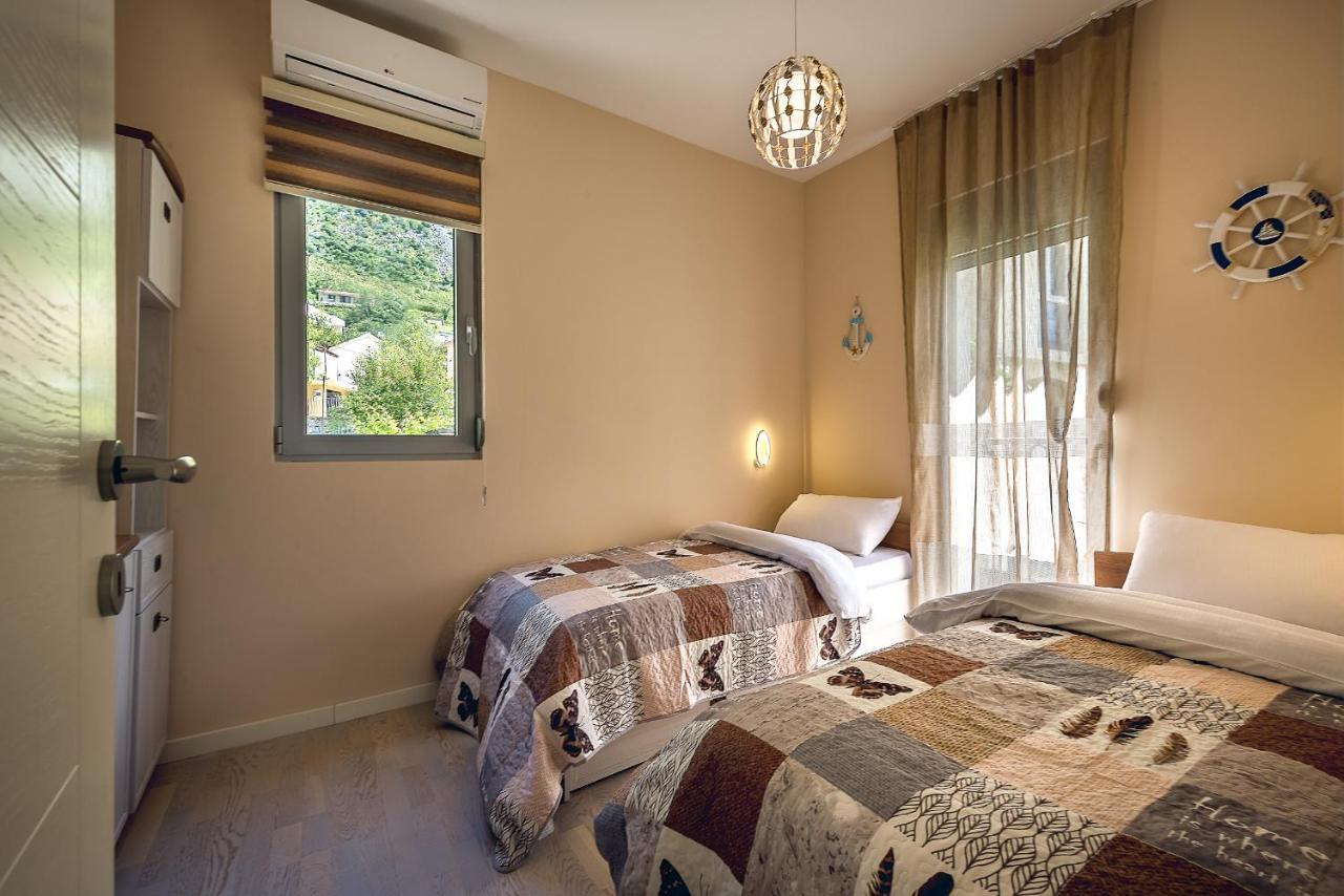 2Montenegro Limeta Apartments With Pool โกตอร์ ภายนอก รูปภาพ
