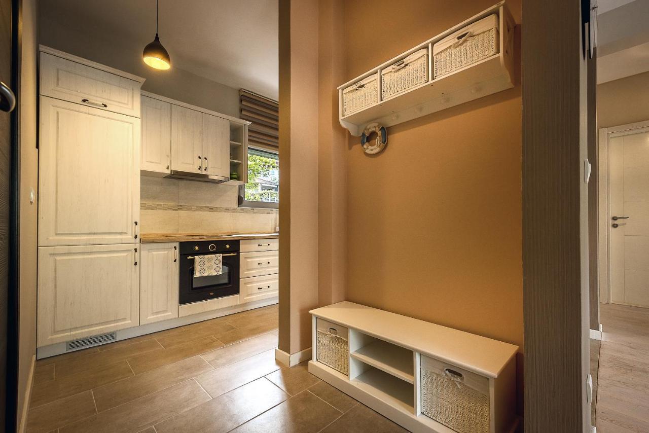 2Montenegro Limeta Apartments With Pool โกตอร์ ภายนอก รูปภาพ
