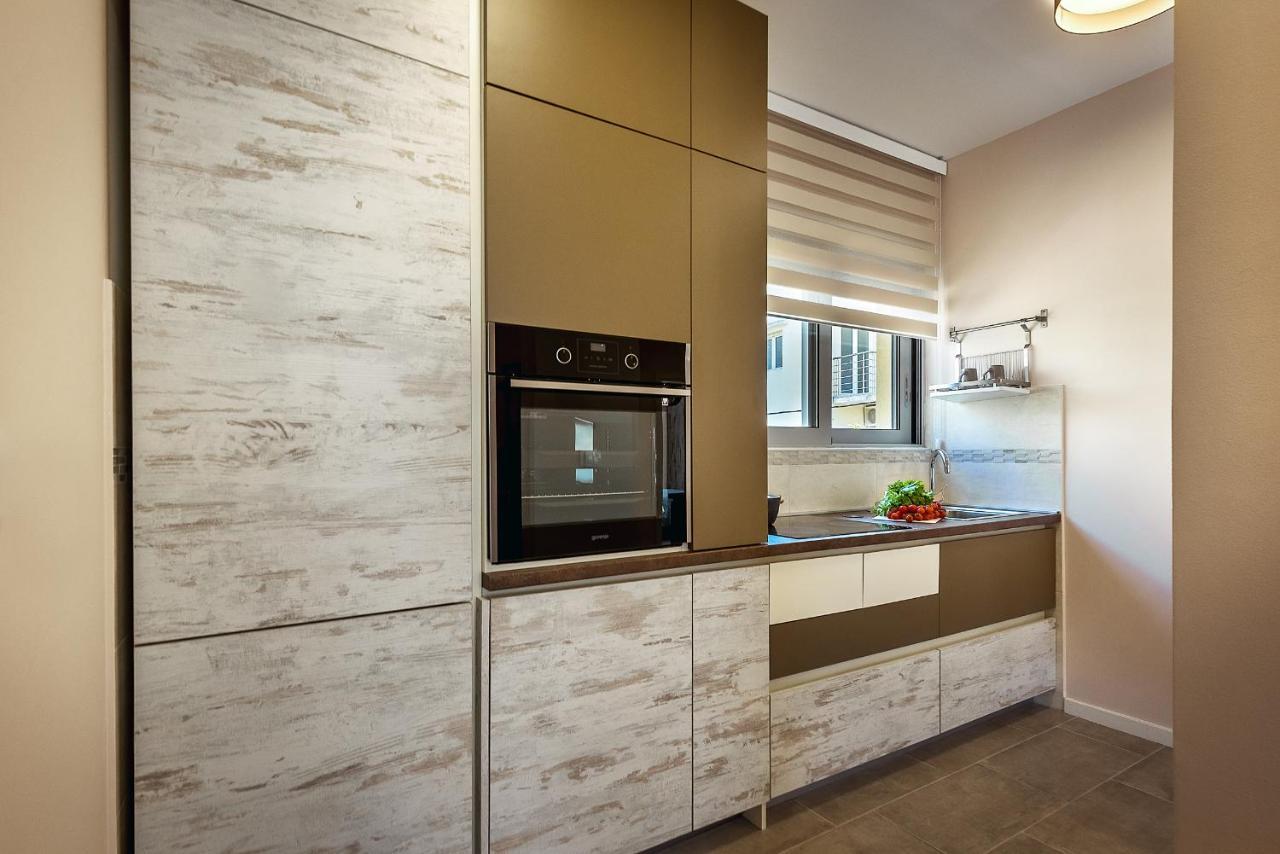 2Montenegro Limeta Apartments With Pool โกตอร์ ภายนอก รูปภาพ