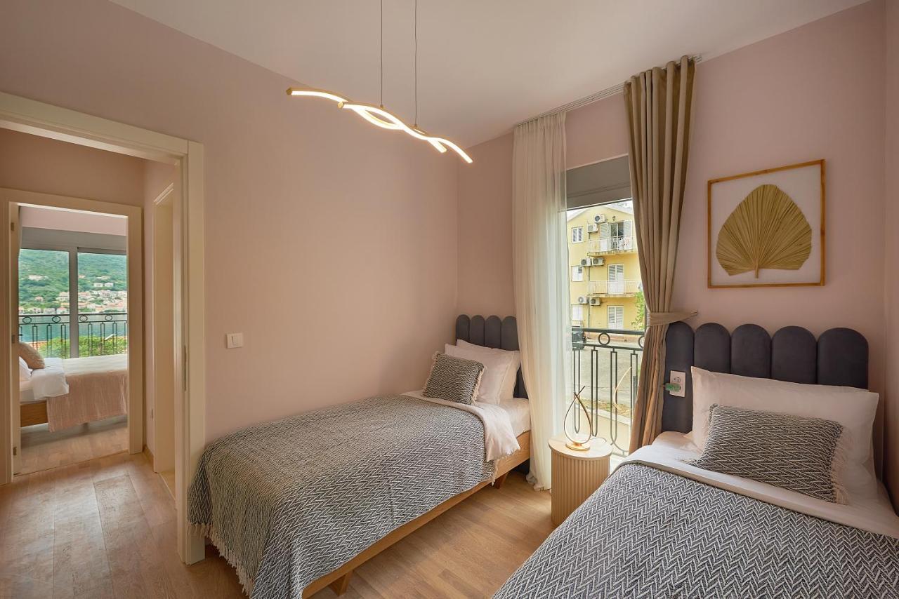 2Montenegro Limeta Apartments With Pool โกตอร์ ภายนอก รูปภาพ