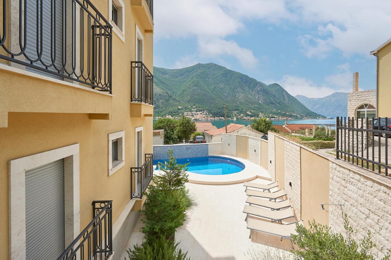 2Montenegro Limeta Apartments With Pool โกตอร์ ภายนอก รูปภาพ
