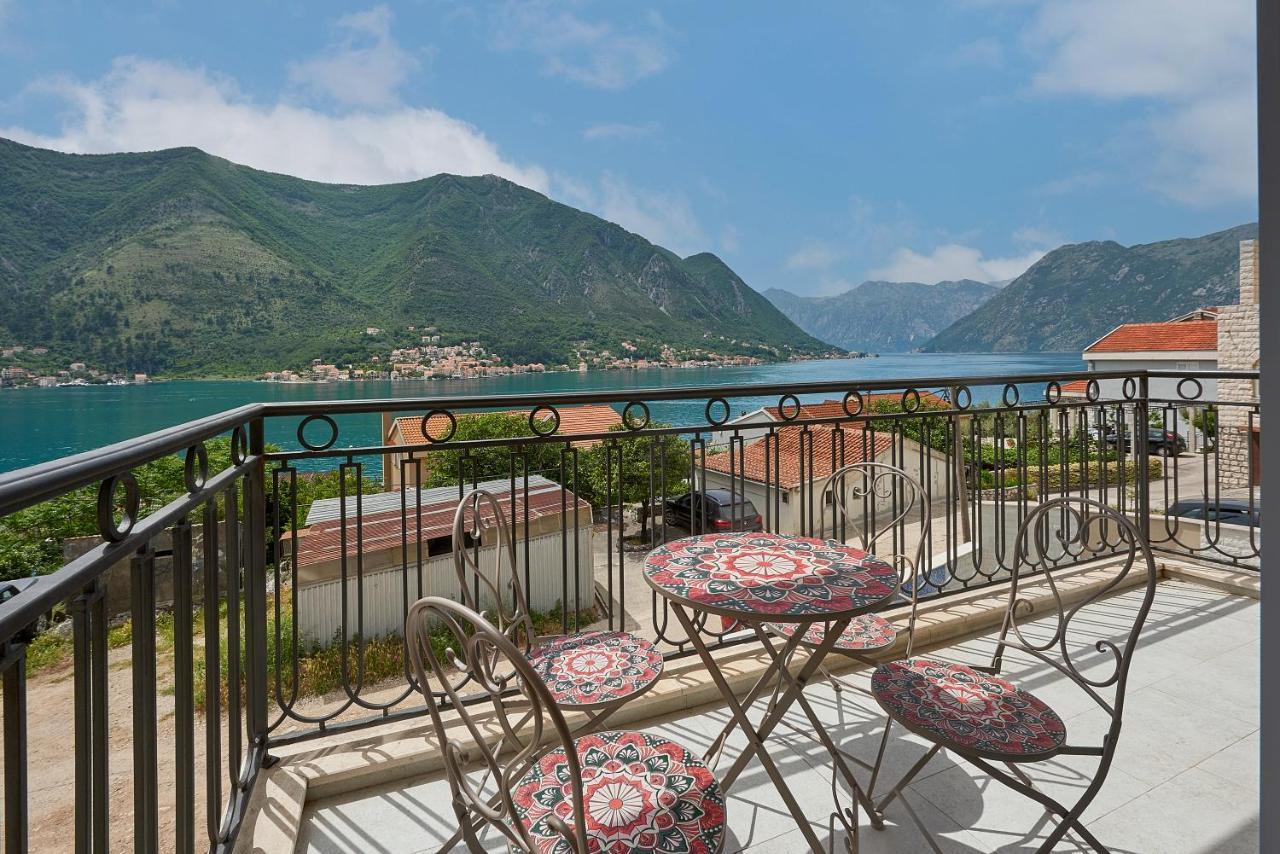 2Montenegro Limeta Apartments With Pool โกตอร์ ภายนอก รูปภาพ